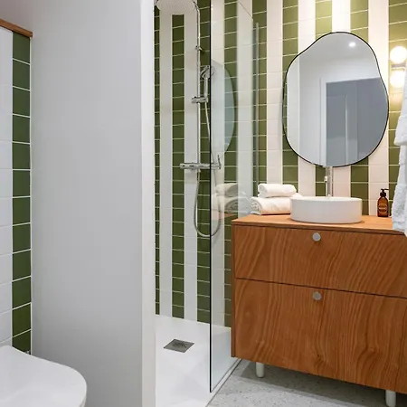 - Chartrons Jardin Public - Parking - Clim - Cinema Apartment *